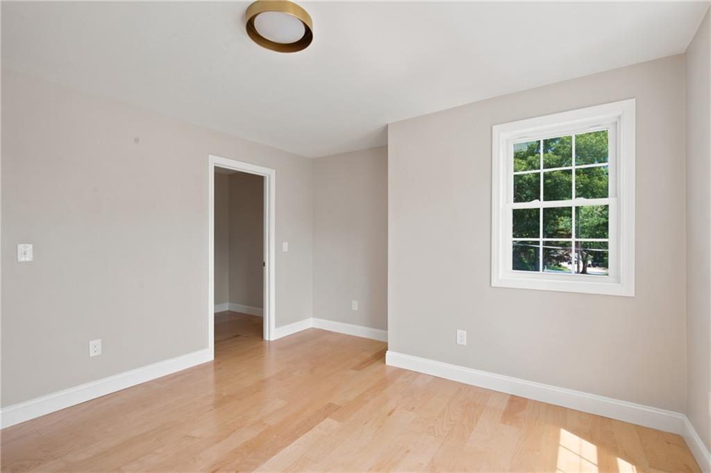 11 Juniper Street Property Photo 29