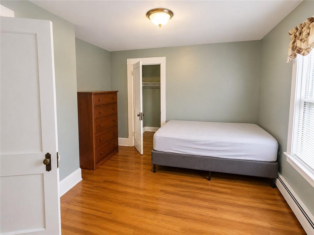 186 Warwick Avenue Property Photo 5