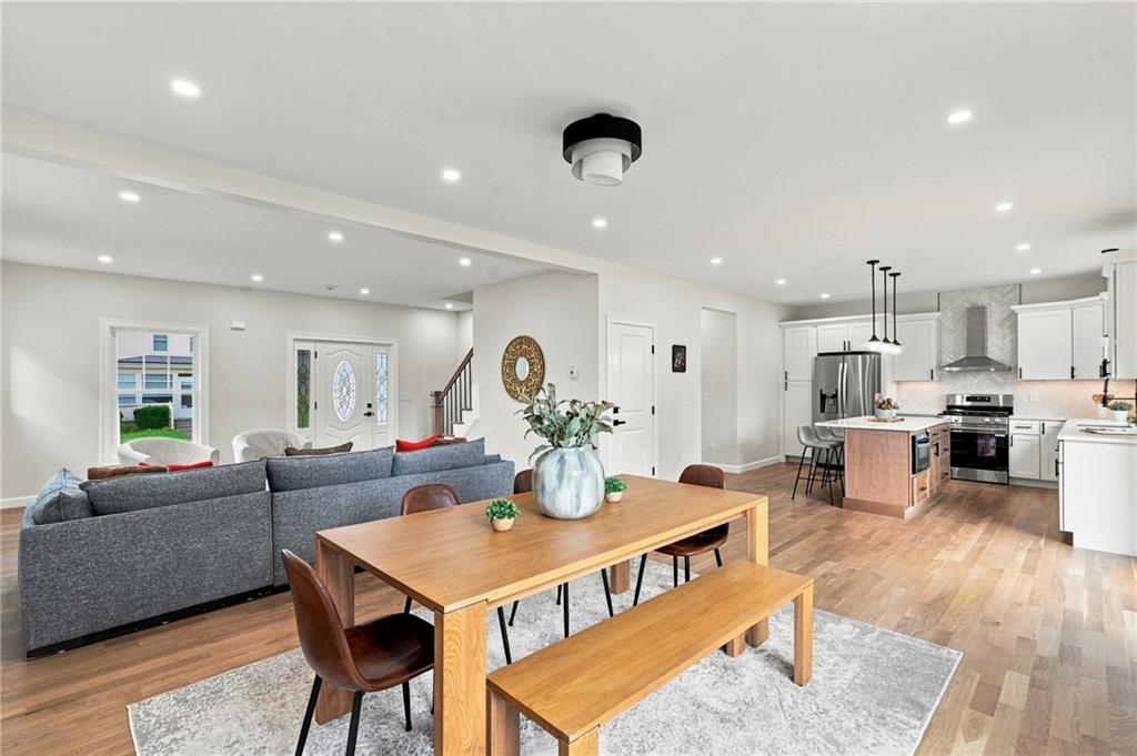 50 Planet Avenue Property Photo 12