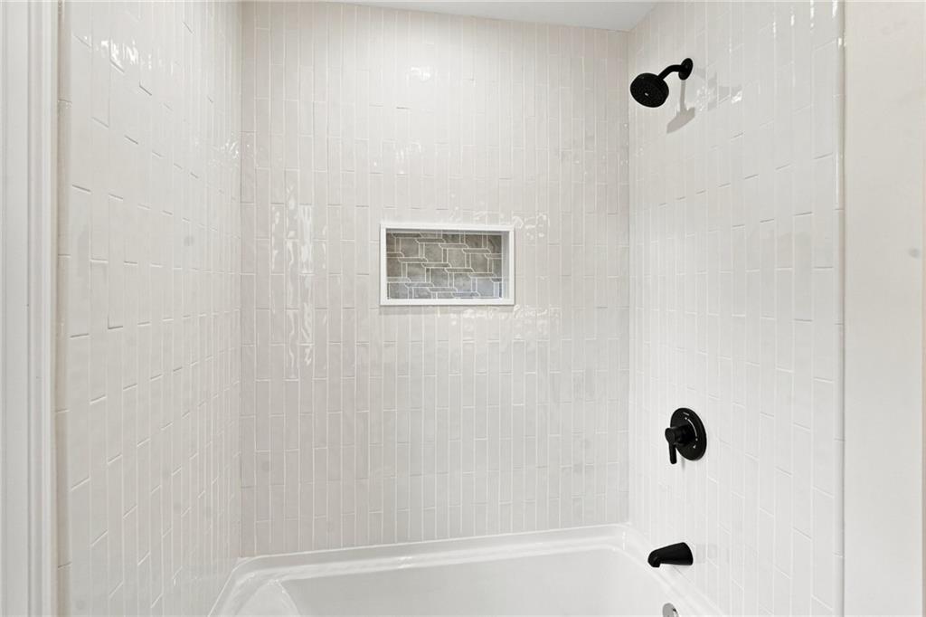 50 Planet Avenue Property Photo 29