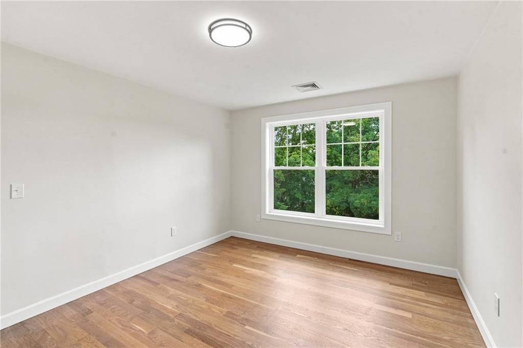 50 Planet Avenue Property Photo 32