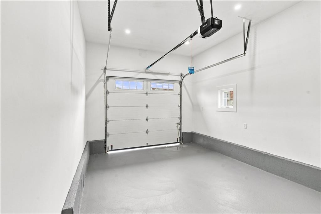 50 Planet Avenue Property Photo 33