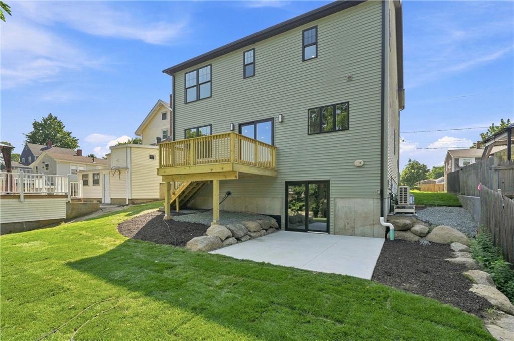 50 Planet Avenue Property Photo 37