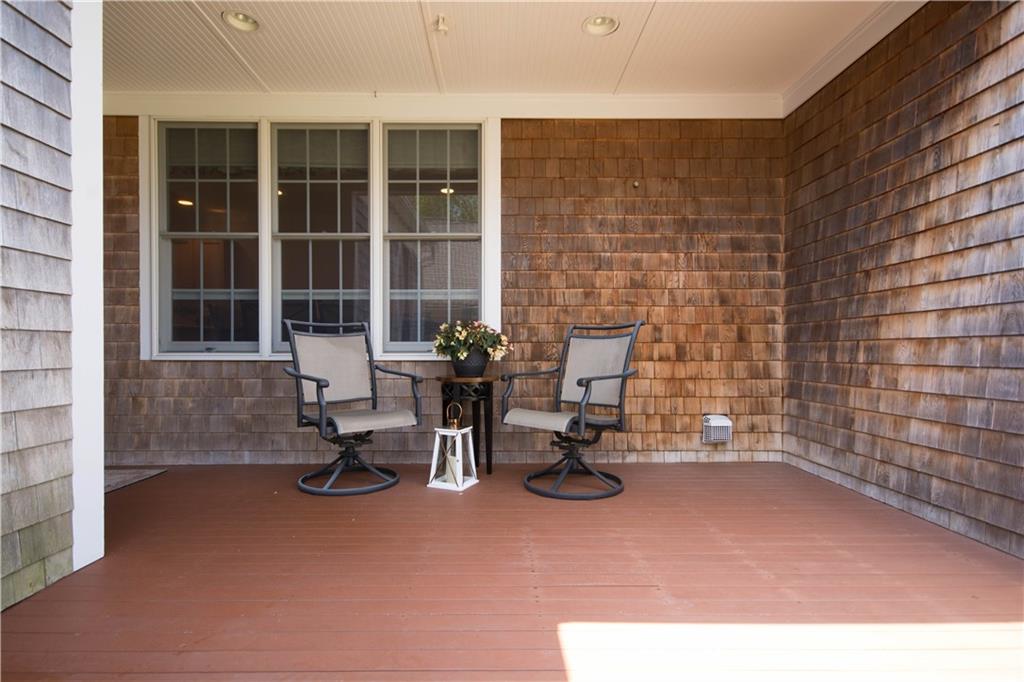 243 Ferry Landing Circle Circle Unit 12 B Property Photo 2