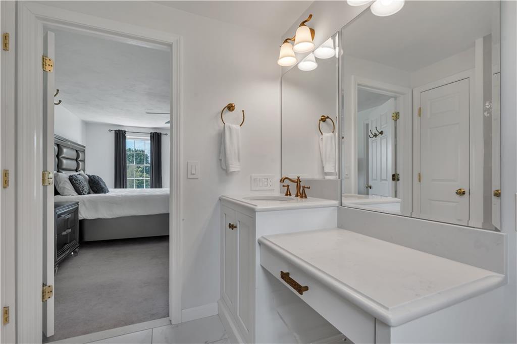 6 Fleuette Drive Property Photo 20