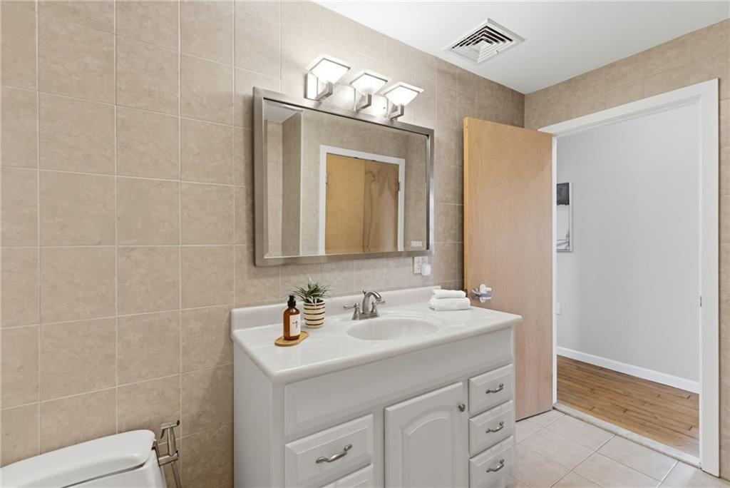 82 Orange Street Unit 3b Property Photo 33