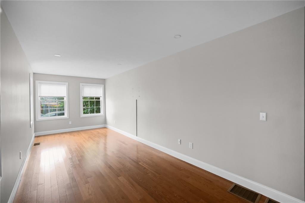 11 Baldwin Court Property Photo 5