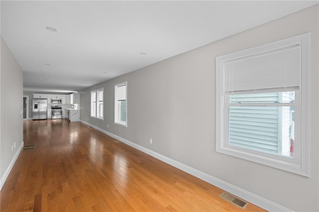 11 Baldwin Court Property Photo 6