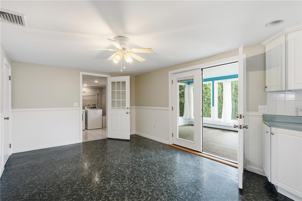54 Winthrop Street Property Photo 13