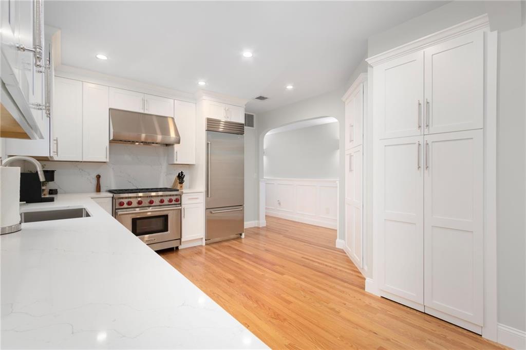 30 South Angell Street Unit 2 Property Photo 14