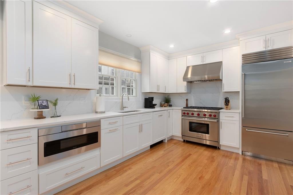 30 South Angell Street Unit 2 Property Photo 15