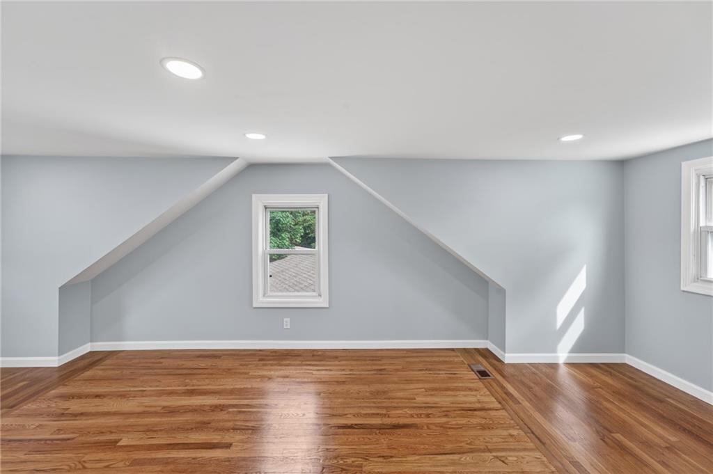 28 Hazard Street Property Photo 12