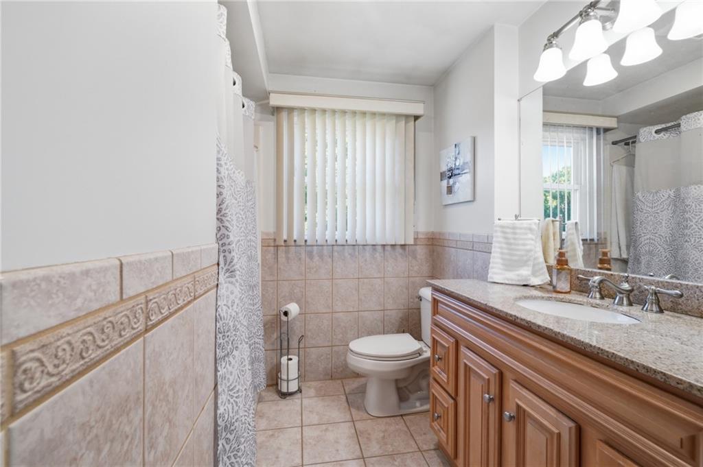 65 Thelma Avenue Property Photo 7