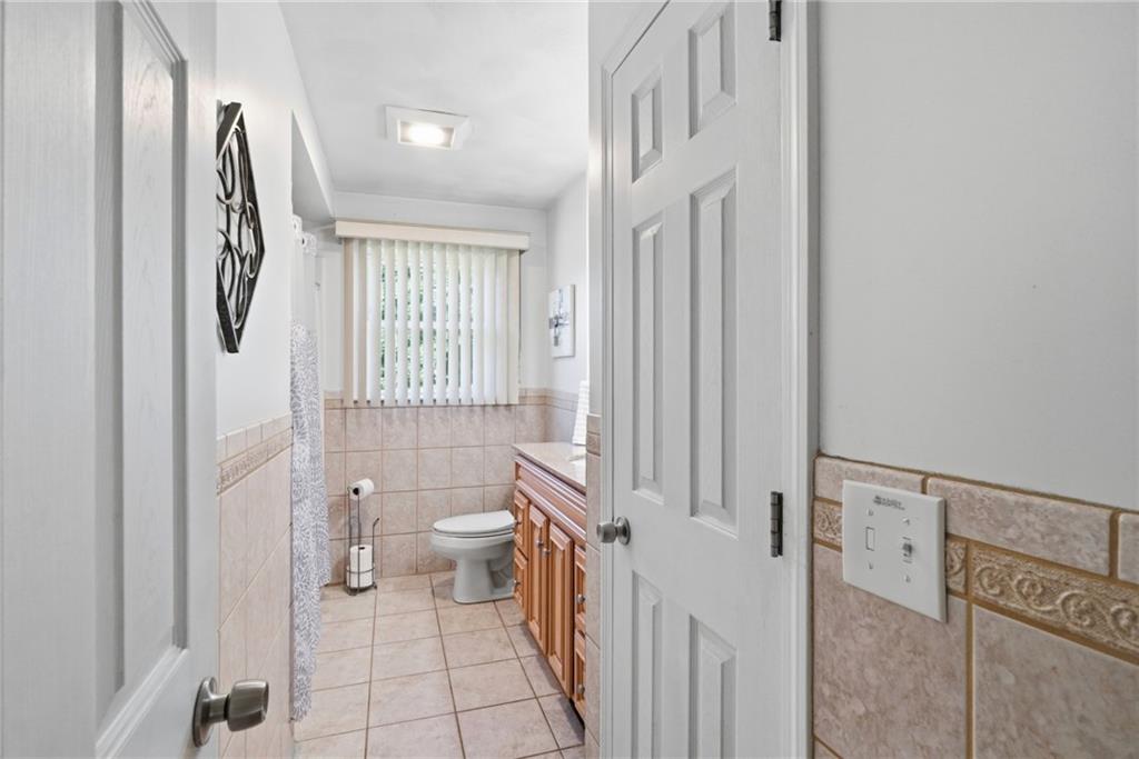 65 Thelma Avenue Property Photo 8