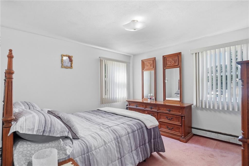 65 Thelma Avenue Property Photo 9