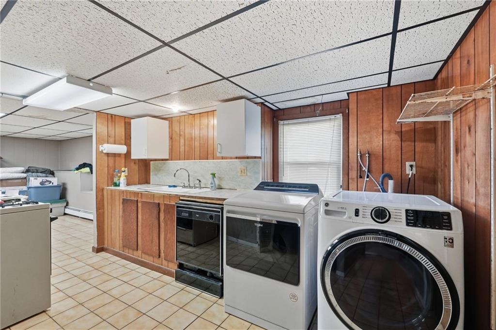 65 Thelma Avenue Property Photo 21