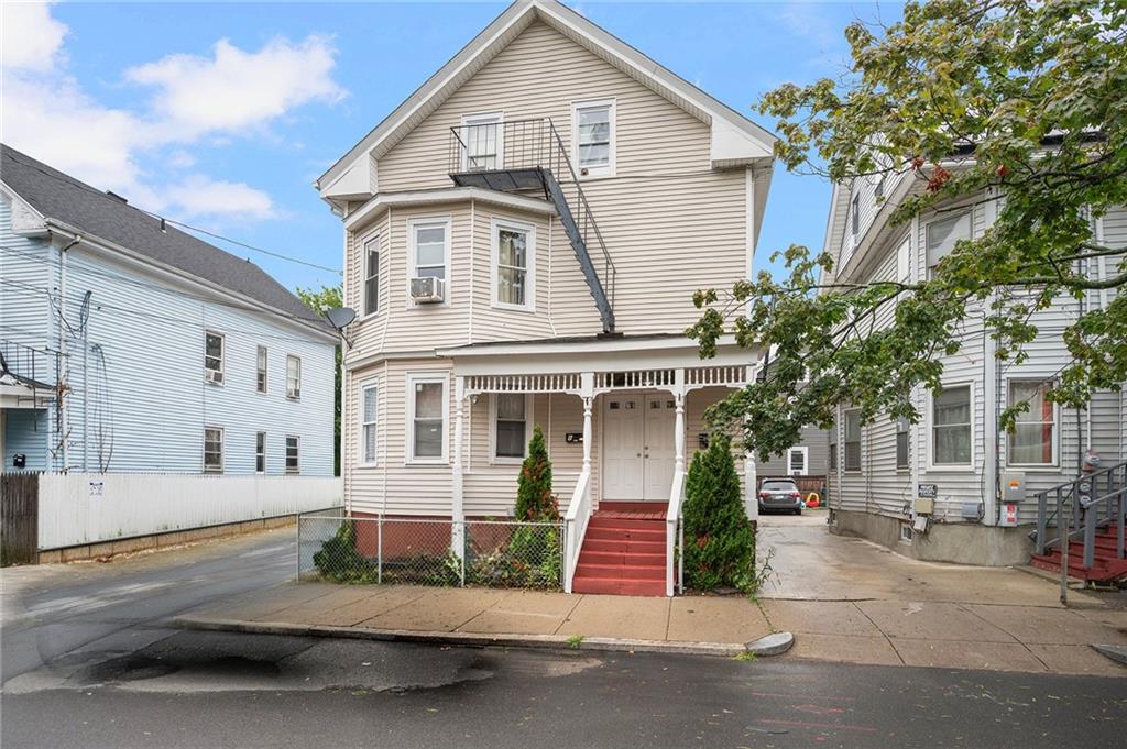 141 Burnett Street Property Photo 1
