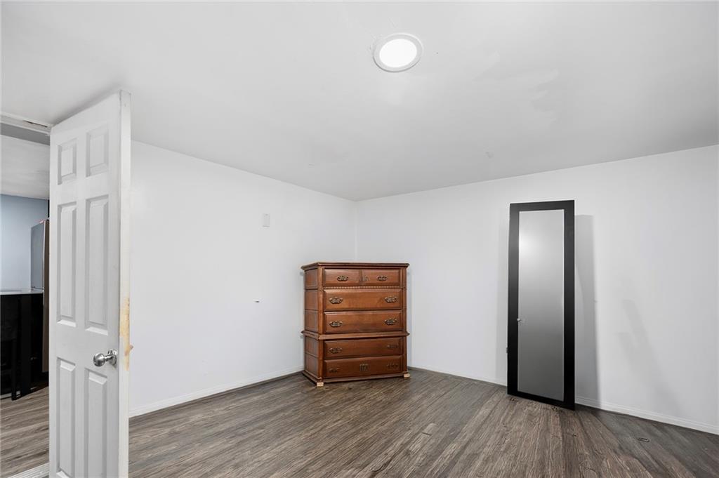 141 Burnett Street Property Photo 6