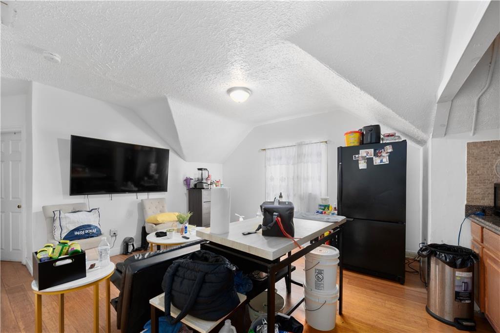 141 Burnett Street Property Photo 20