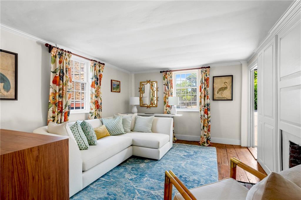 27 William Street Property Photo 4