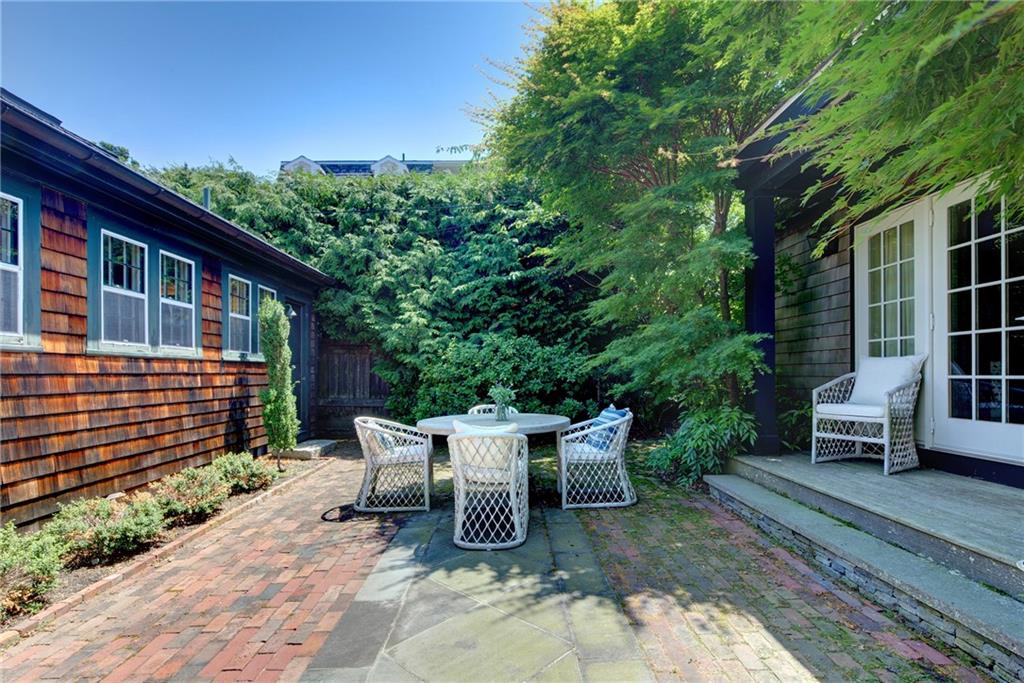 27 William Street Property Photo 27