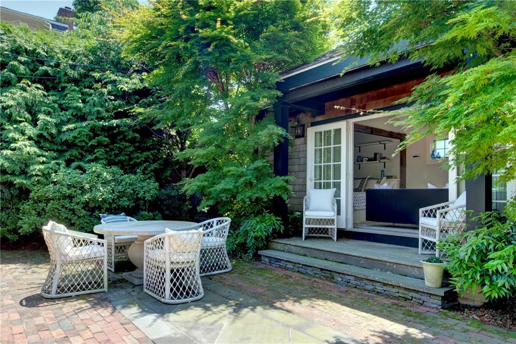 27 William Street Property Photo 30