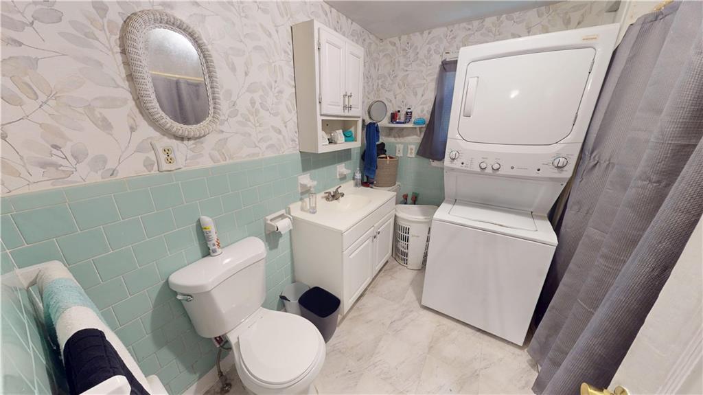 21 Narragansett Road Property Photo 8
