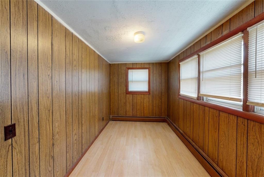21 Narragansett Road Property Photo 11