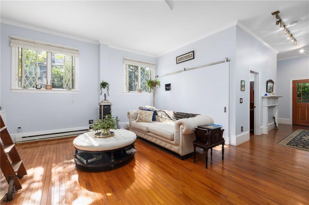 78 Coggeshall Avenue Unit 3 Property Photo 5