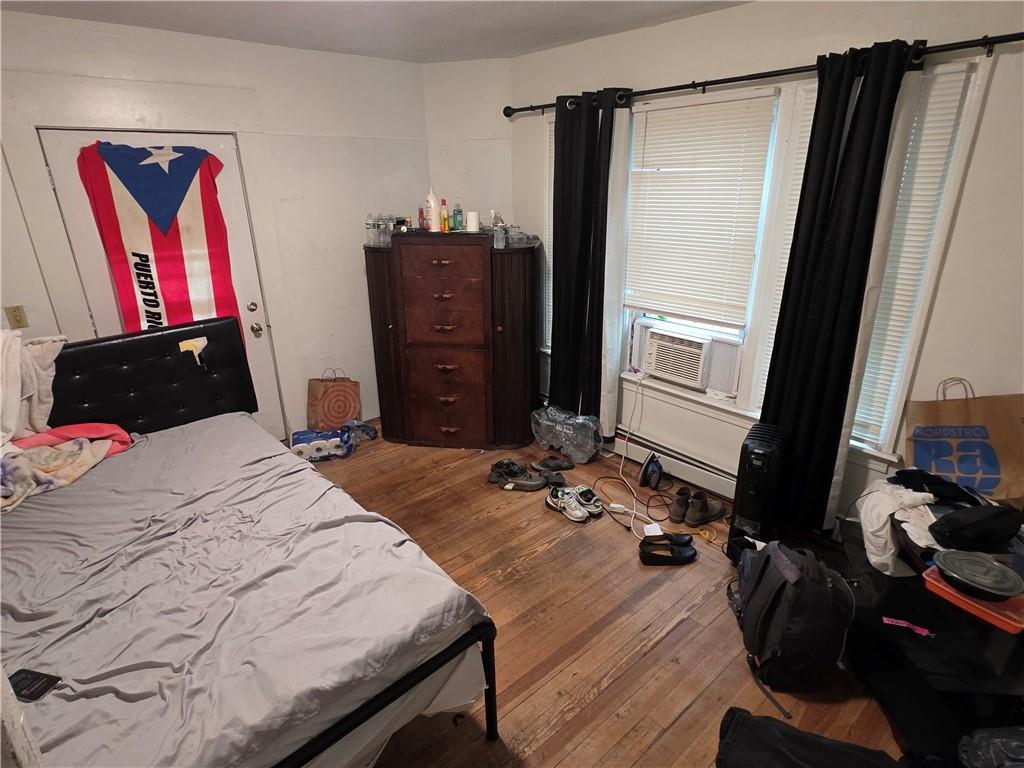 160 Superior Street Property Photo 7