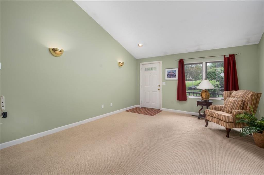 24 White Birch Court Property Photo 4