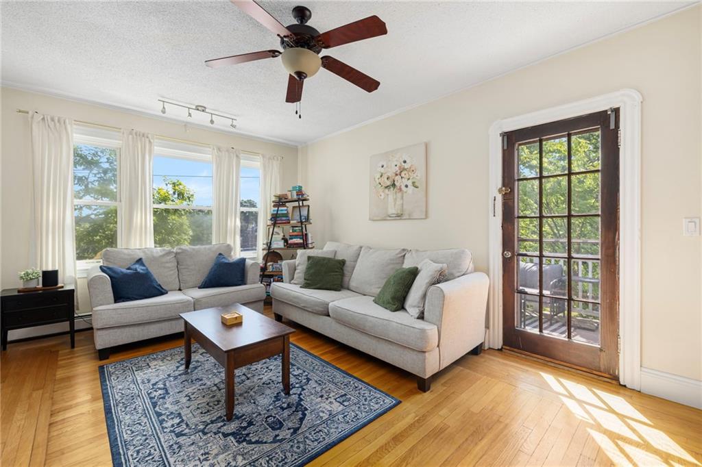 843 Hope Street Unit 3 Property Photo 6