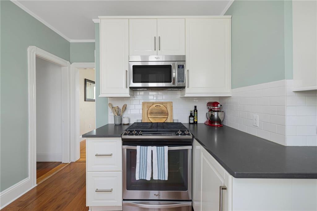 843 Hope Street Unit 3 Property Photo 12
