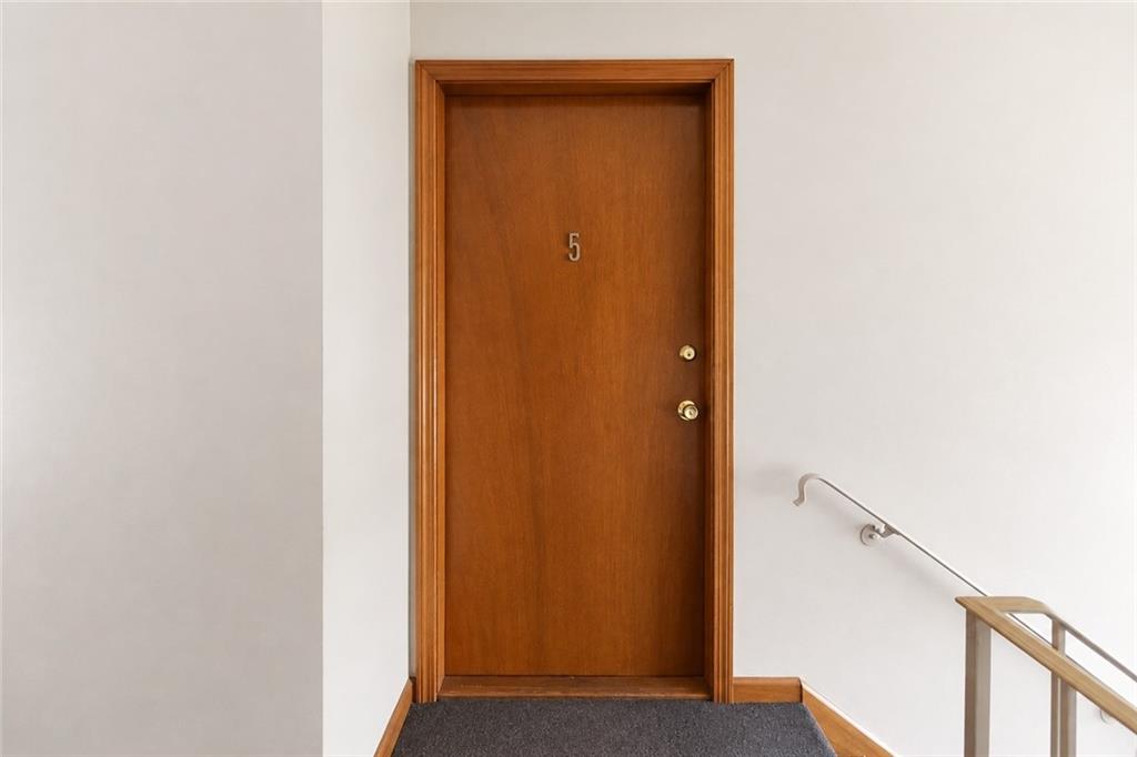 117 John Street Unit 5 Property Photo 3