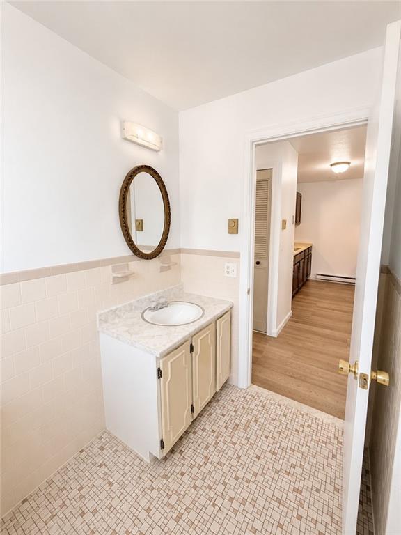 117 John Street Unit 5 Property Photo 13