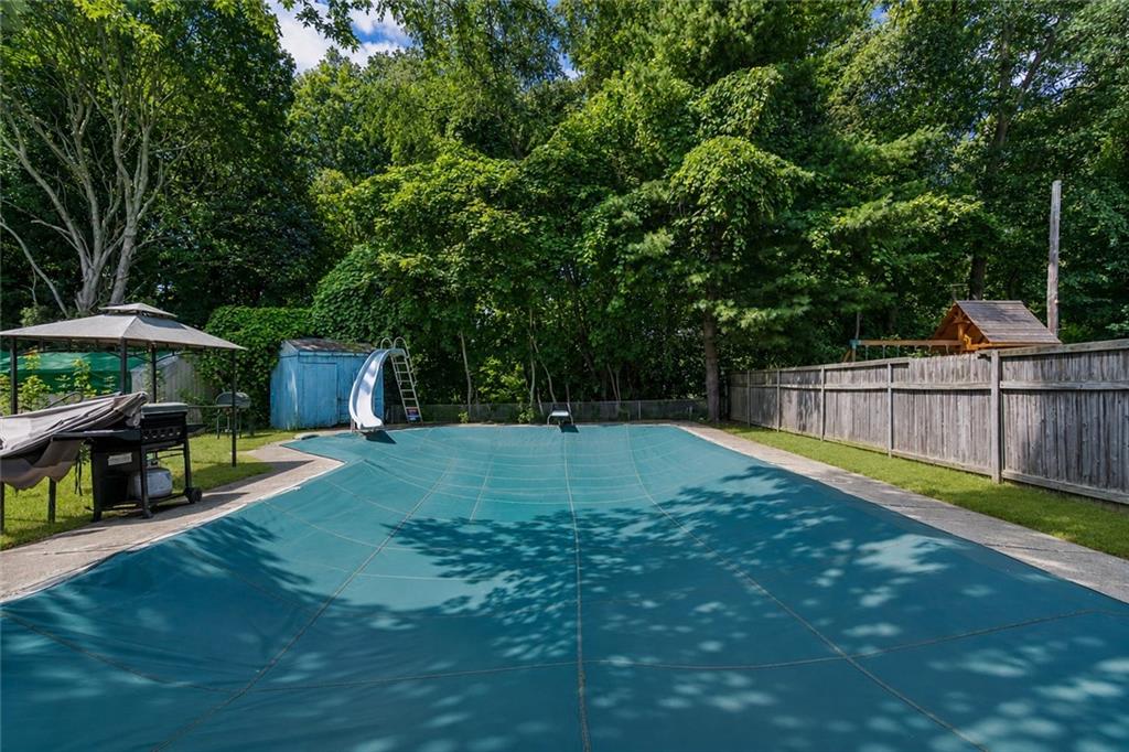 24 Alden Street Property Photo 21