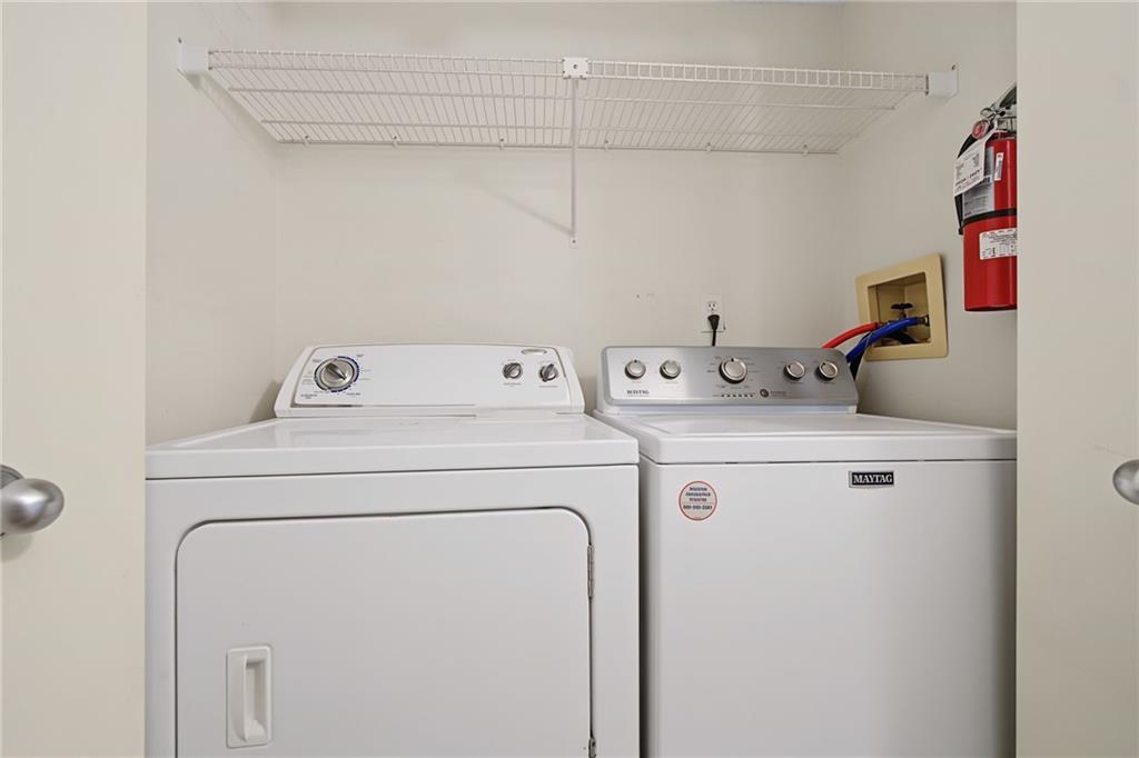 650 East Greenwich Avenue Unit 7-207 Property Photo 29
