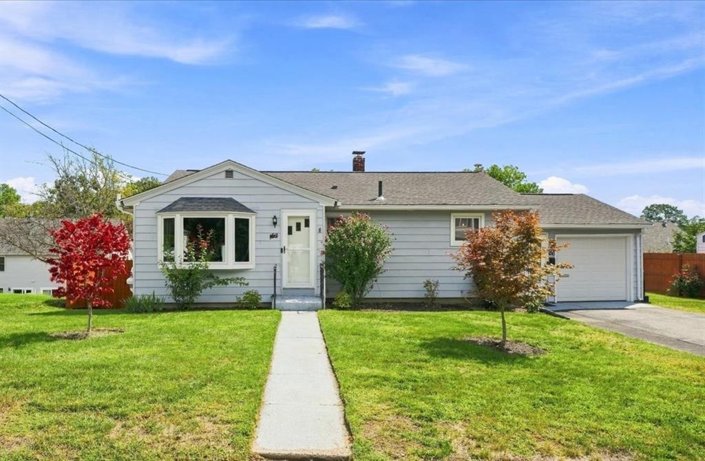 156 Pawtuxet Terrace Property Photo 2