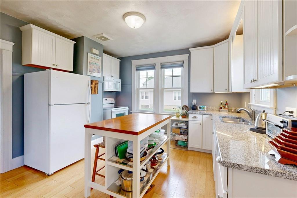 95 Basswood Avenue Property Photo 22
