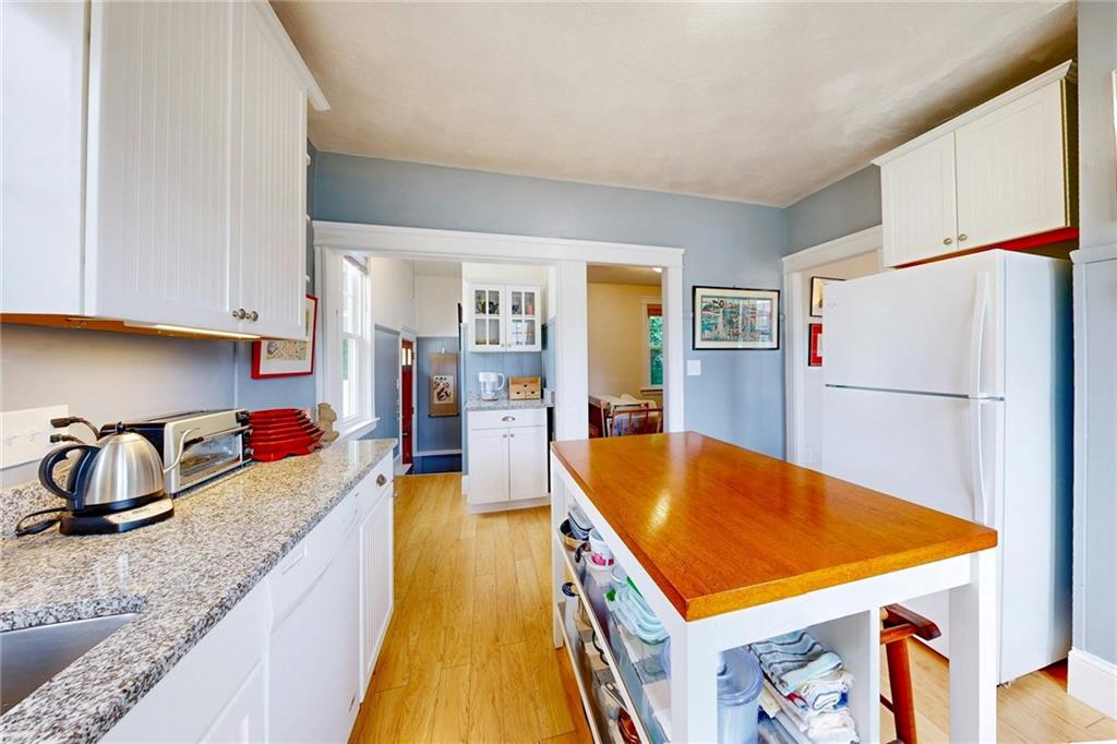 95 Basswood Avenue Property Photo 23