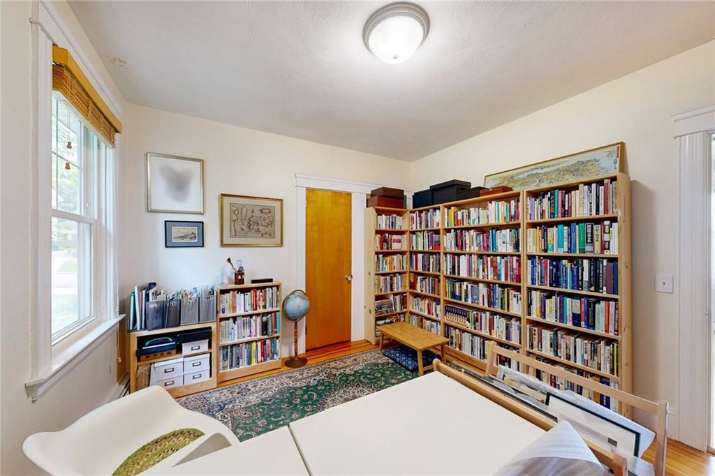 95 Basswood Avenue Property Photo 27