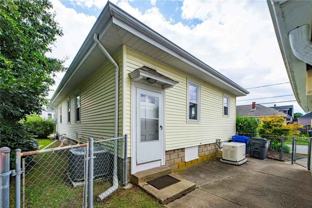 95 Basswood Avenue Property Photo 29