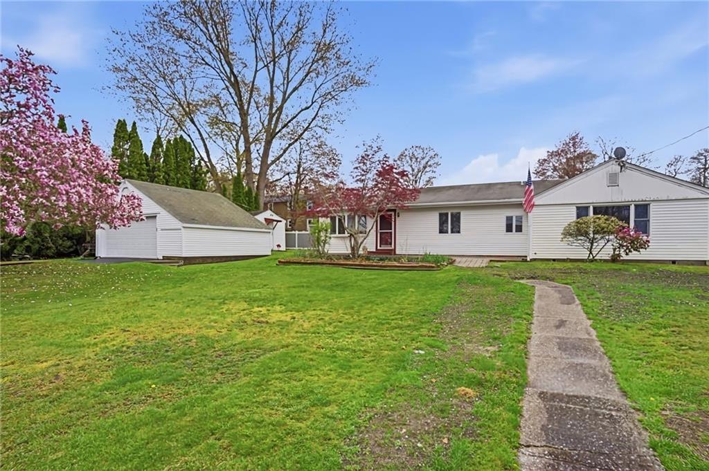 11 Cedar Drive Property Photo 1