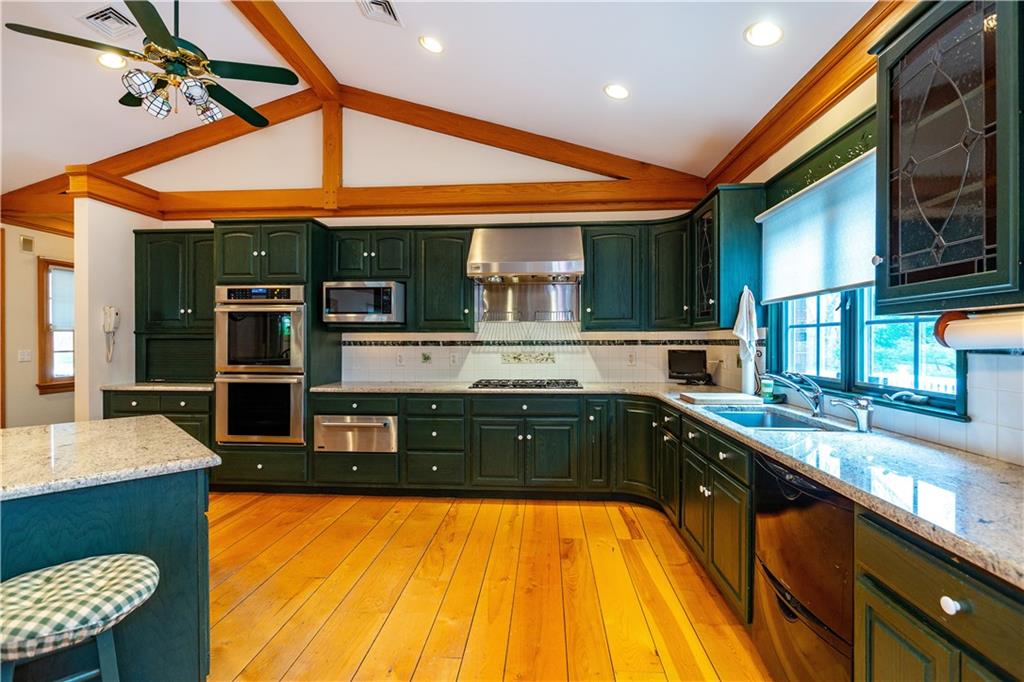 208 Tourtellot Hill Road Property Photo 15