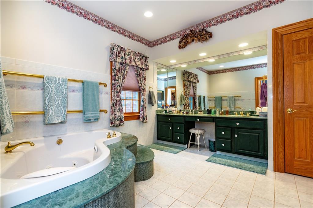 208 Tourtellot Hill Road Property Photo 27
