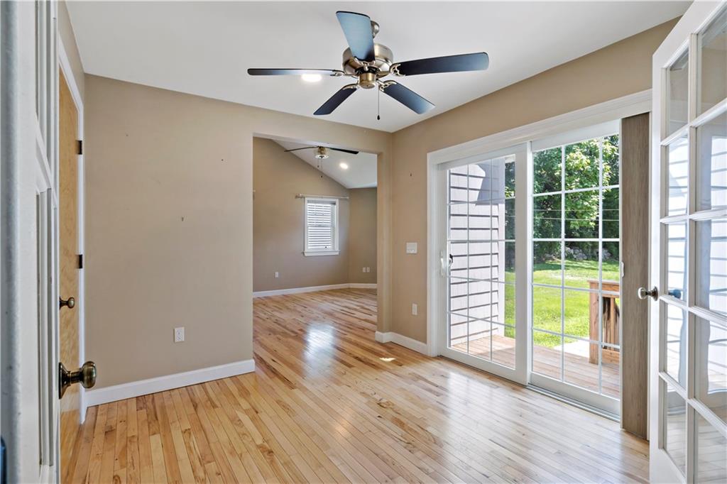 813 South Road Property Photo 17