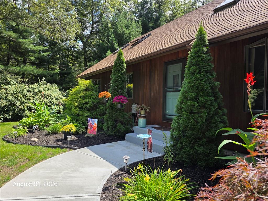1184 Fish Hill Road Property Photo 4
