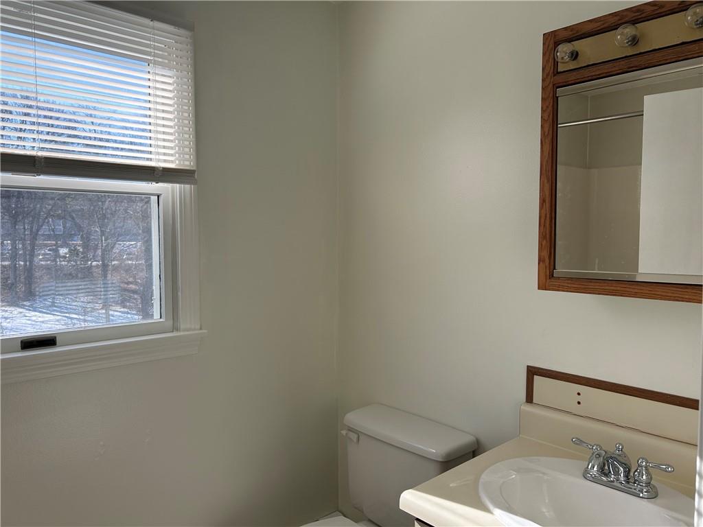 16 18 Manville Avenue Property Photo 17