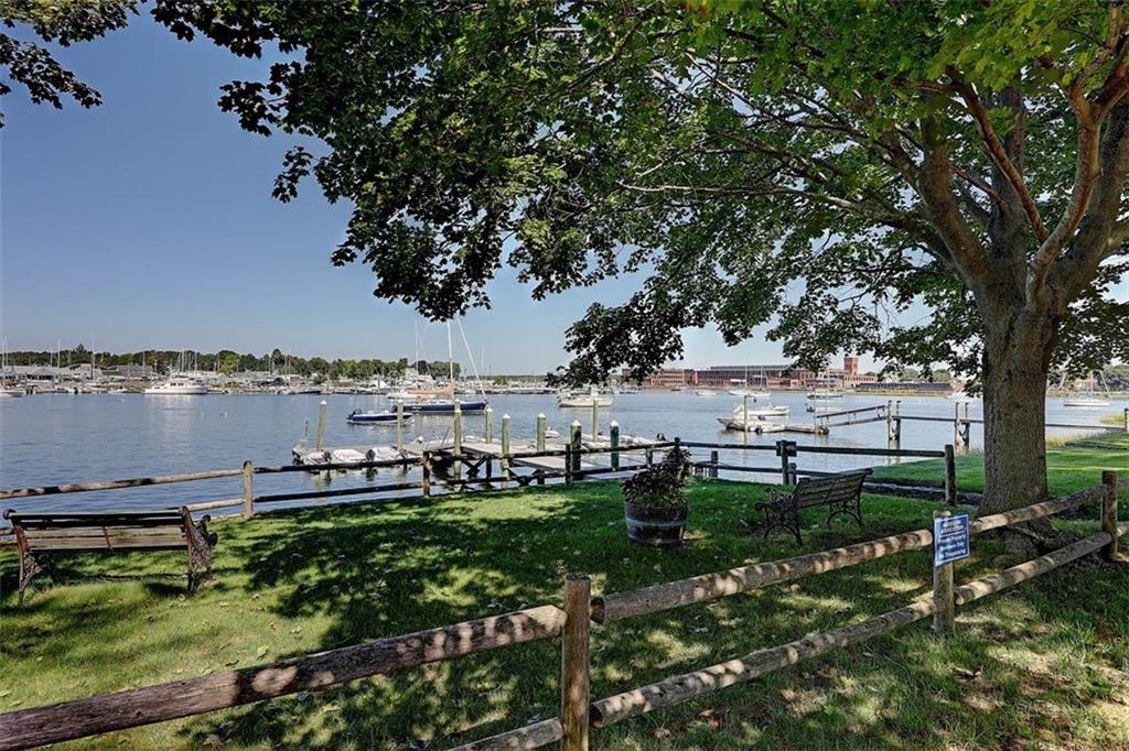 2 Woollett Court Property Photo 1