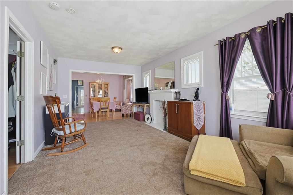 100 Centre Street Property Photo 8